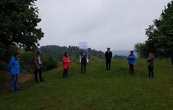 Politisches Gespräch auf dem Doktorberg bei Eichstätt