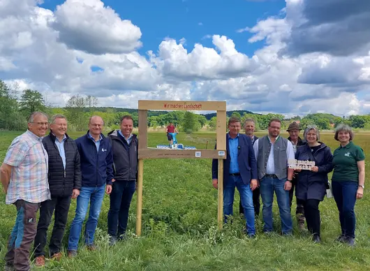 Gruppenbild auf Pflegefläche